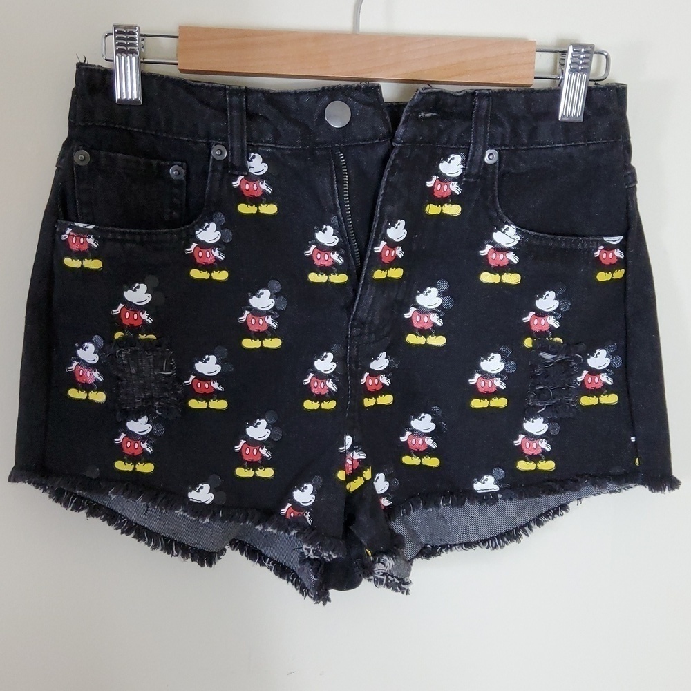 Disney Mickey Mouse Black Frayed Hem Women's ShortsSize 28